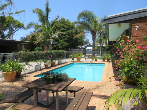Lakes Waterfront Motel - Nambucca Heads Accommodation 0
