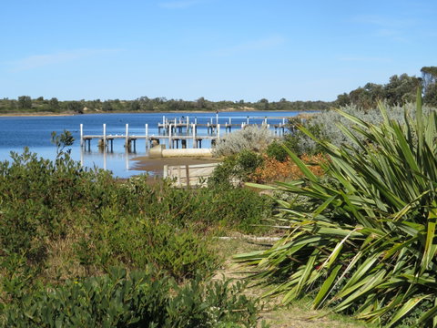 Lakes Waterfront Motel - Nambucca Heads Accommodation 2