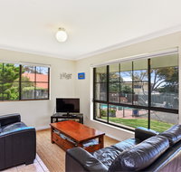 Unit 3 5-/ Surf Avenue Carrickalinga