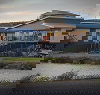 96 Marina Way Mannum Waters - River Shack Rentals - Nambucca Heads Accommodation