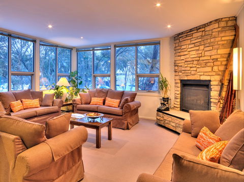 Ajax Ski Club - Nambucca Heads Accommodation 2