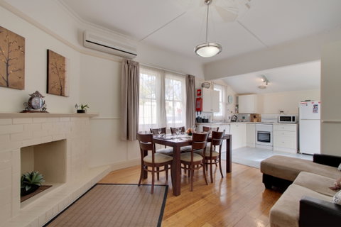Amy Cottage - Nambucca Heads Accommodation 6