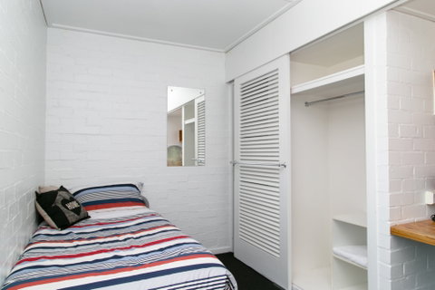 University Of Canberra Village - Nambucca Heads Accommodation 6