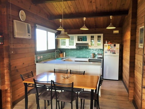 Cedar House - Nambucca Heads Accommodation 2