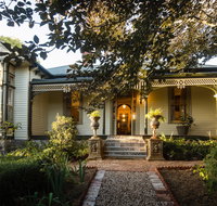 Holyrood House - Nambucca Heads Accommodation
