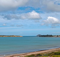 Absolute - Hayward Court Victor Harbor - Nambucca Heads Accommodation