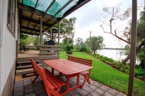 Aruma River House - Nambucca Heads Accommodation 2