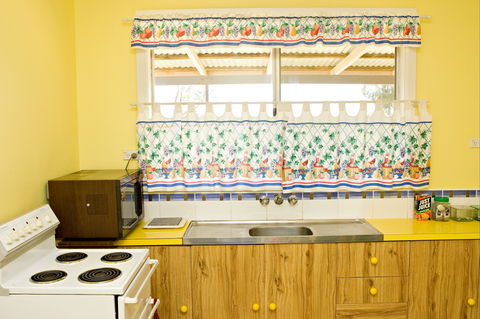 Reavesdale Cottage - Nambucca Heads Accommodation 2