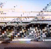 The Rising Sun Hotel - Nambucca Heads Accommodation