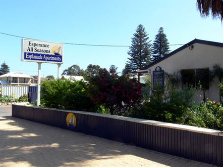 Esperance All Seasons Esplanade Apartments - Nambucca Heads Accommodation 1