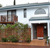 Dolphin Lodge - Nambucca Heads Accommodation