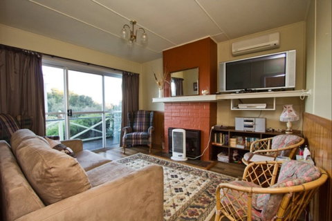 Lady Barron Holiday Home - Nambucca Heads Accommodation 2