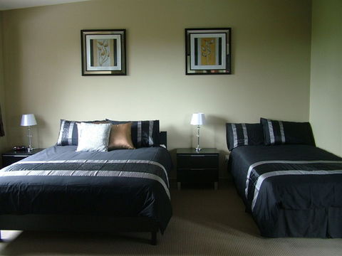 Sacred Mountain Retreat - Nambucca Heads Accommodation 0