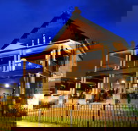 Perry Street Hotel - Nambucca Heads Accommodation