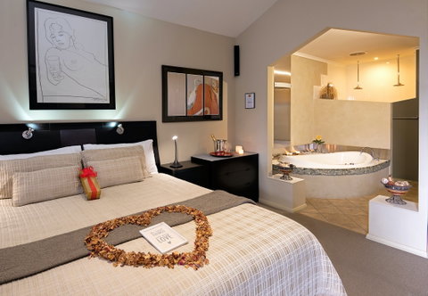 Riverview Rise Retreats - Nambucca Heads Accommodation 0