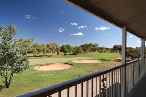 Standpipe Golf Motor Inn - Nambucca Heads Accommodation 2