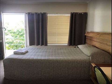 Wee Waa Motel - Nambucca Heads Accommodation 1