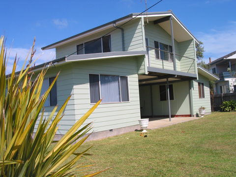 Berrara Cove Beach House - Nambucca Heads Accommodation 2