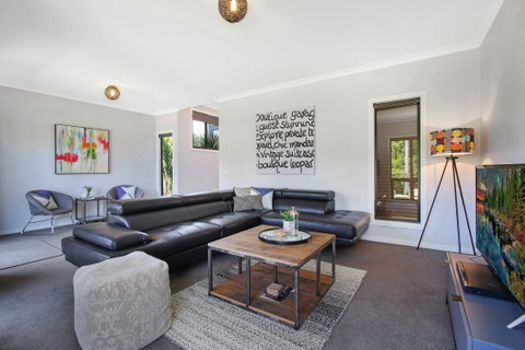 Luminosa - Nambucca Heads Accommodation 0