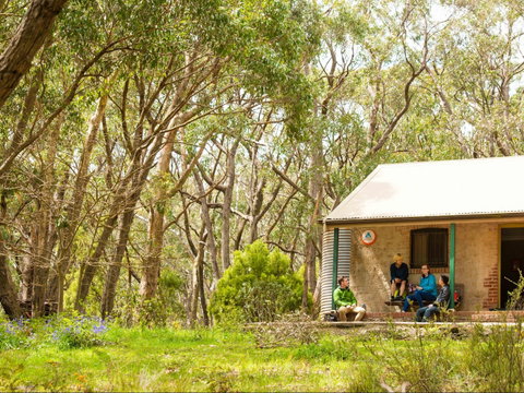 Mount Lofty Cottage YHA - Nambucca Heads Accommodation 1