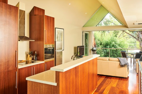 No. 6 Luxury Private Haven - Nambucca Heads Accommodation 2