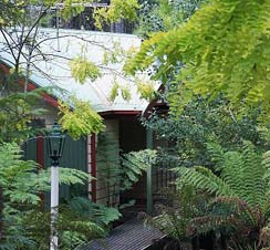 Eagle Hammer Cottages - Nambucca Heads Accommodation 1