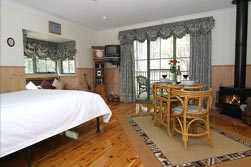 Eagle Hammer Cottages - Nambucca Heads Accommodation 2