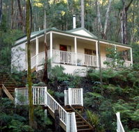 Myers Creek Cascades Luxury Cottages - Nambucca Heads Accommodation