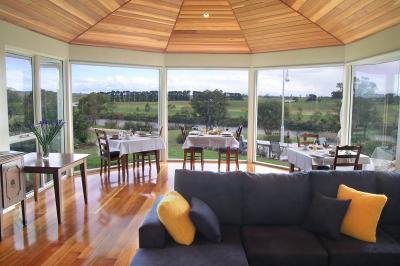 Chestnut Hill Country Retreat - Nambucca Heads Accommodation 2