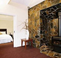 Lakes Entrance Waverley House Cottages