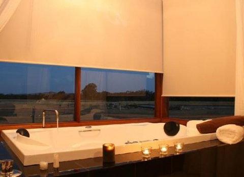 Aurora Cottages - Nambucca Heads Accommodation 1
