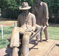 Russian Jack Memorial - Nambucca Heads Accommodation