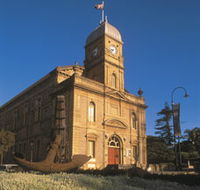 The Albany Town Hall - Nambucca Heads Accommodation