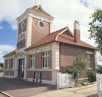 Merredin Town Hall - Nambucca Heads Accommodation