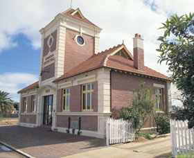 Merredin Town Hall - Nambucca Heads Accommodation 0