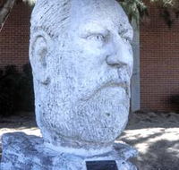 Sir John Forrest Monument - Nambucca Heads Accommodation