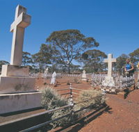 Old Pioneer Cemetery Coolgardie - Nambucca Heads Accommodation