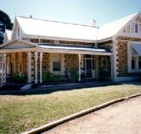 The Pines Loxton Historic House and Garden - Nambucca Heads Accommodation