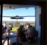 Tenafeate Creek Wines - Nambucca Heads Accommodation