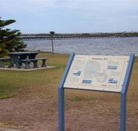 Port Broughton Historic Walking Trail - Nambucca Heads Accommodation