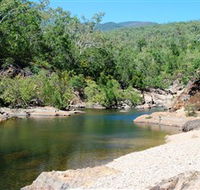 Mount Elliot Bowling Green Bay National Park - Nambucca Heads Accommodation