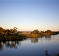 Lake Wivenhoe - Nambucca Heads Accommodation
