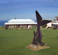Robert Ulmann Studio - Nambucca Heads Accommodation