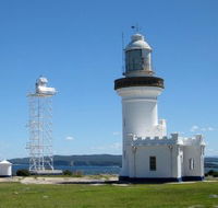 Point Perpendicular Lighthouse and Lookout - Nambucca Heads Accommodation