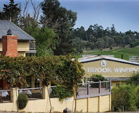 Kellybrook Winery, Kelly Brothers Cider & Riders Brew Co. - Nambucca Heads Accommodation 2
