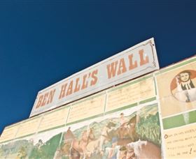 Ben Hall Wall - Nambucca Heads Accommodation 0