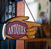 Bowning Antique Centre - Nambucca Heads Accommodation
