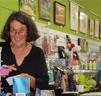 Artists on Parade Art Gallery - Nambucca Heads Accommodation