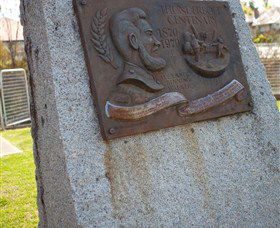 Thunderbolt's Statue And Constable Walker Memorial - Nambucca Heads Accommodation 0