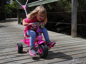 Encounter Bikeway - Nambucca Heads Accommodation 3
